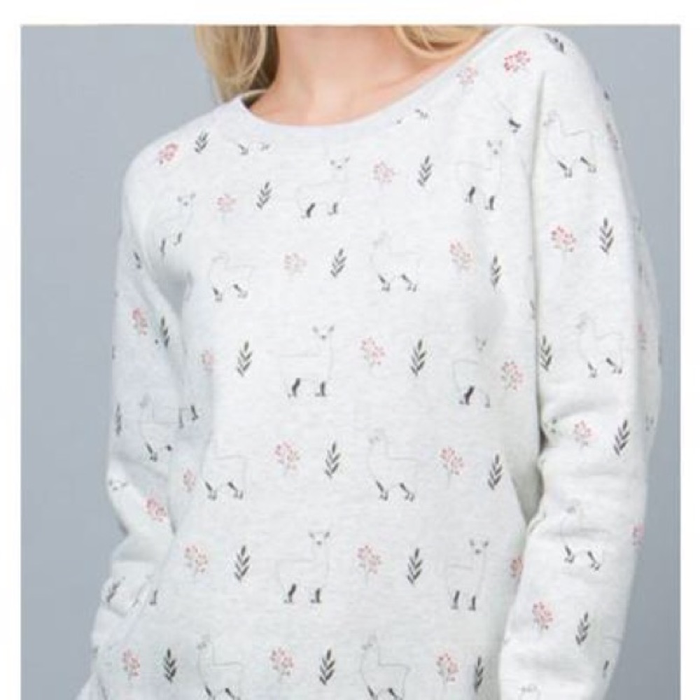🏷SOLD-Llama Sweatshirt